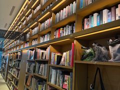 -茑屋书店(天目里店)