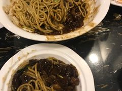 -桃园中华料理炸酱面(燕儿岛路店)