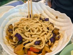 茄子肉丁打卤面-乐三里屯面馆(阿那亚店)
