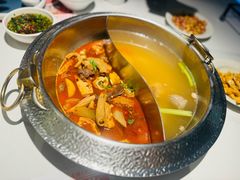 -左庭右院鲜牛肉火锅(新梅广场店)
