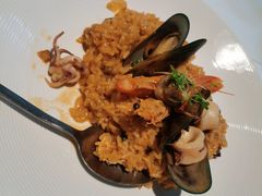 -港丽餐厅(来福士店)