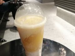 -喜茶(深圳万象城黑金店)