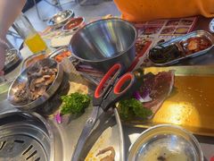 -哈哈碳都·牛肋条无限自助烤肉(台江万达店)