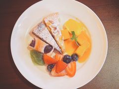 【晚餐】甜品台拼盘-杭州西子湖四季酒店-WL BISTRO西湖餐厅(灵隐路店)