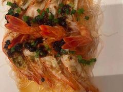 蒜蓉粉丝蒸红虾-醉辉皇上海之巅(上海中心大厦店)