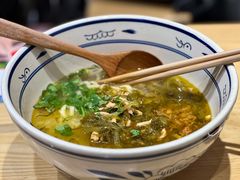 酸菜肉丝面-肥叔锅贴(上沙路店)