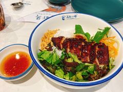 碳烤猪颈肉捞檬粉-美奈小馆·越南料理(中航城君尚购物中心店)