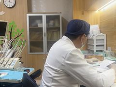 -上海仁爱医院口腔科 · 种植