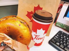 精品意式澳白-Tims天好咖啡·贝果(东方广场店)
