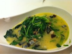上汤菠菜-新白鹿餐厅(西湖银泰店)