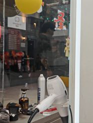 -乾健·烫染·接发SALON