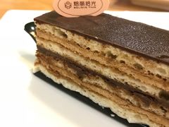 -焙丽拾光(麦凯乐直营店)