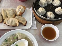 -珊珊小笼馆(仙霞路店)