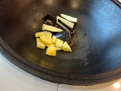 -江湖水乡铁锅炖魚(周庄嘉园店)