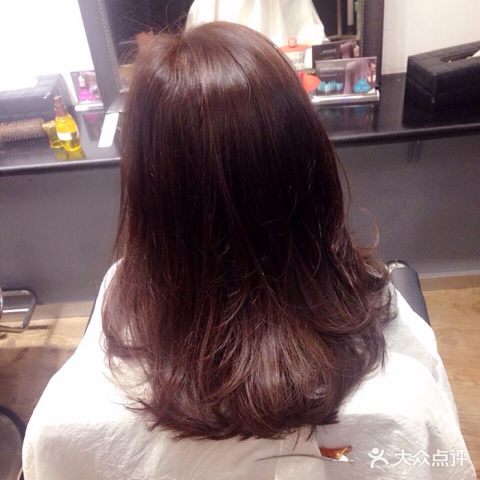 3AM HAIR SALON烫发染发接发(淮海中路栗时代店)Mirror Salon图片