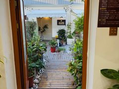 -AHAVA·Fang Baking Studio