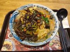 -笋爷高汤嗦螺粉·螺蛳粉(上社店)