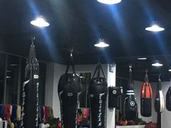 -FIGHTMAN格斗俱乐部(长宁临空店)