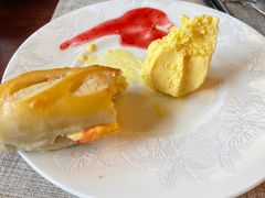面包冰淇淋-鲤鱼洲酒店港鲤咖啡厅