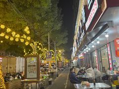 -健跳小海鲜(人民路店)