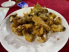椒盐鱼骨-红日饭店(裕隆三路店)