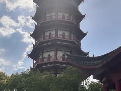 -绳金塔