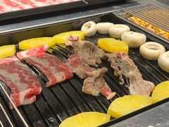 -韩满园· 甄选韩式烤肉