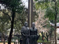 -汇龙潭