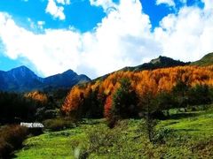 -硗碛藏寨·神木垒景区