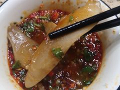 -杨记山珍鸡煲菌汤锅