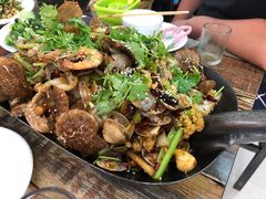 -烁佳海鲜大馅饺子