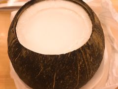 -椰爺爺·椰子冻砵仔糕