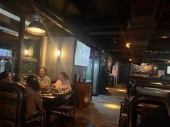 -麦凯伦烧烤·精酿超级工厂店(金桥总店)