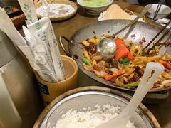 -富正毅三下锅·湘西韵味(天门山索道店)