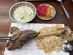 -西部哈哈特色抓饭