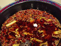-何师傅美蛙鱼头(汉街店)