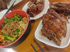 -爆炸头阿姨小四川正宗川味小吃(无任何分店)
