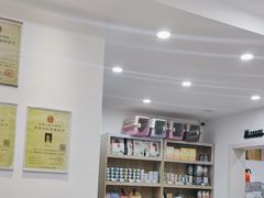 -四月宠物医院·猫专科·心脏专科·内科(转塘店)