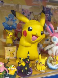 -逝水玩具折扣店