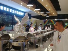 自助取餐区-梦航彩虹之约自助餐厅(华府天地店)
