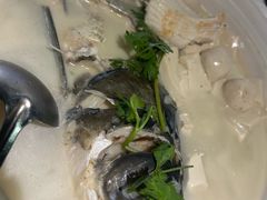 -卢大鲜鱼头捞饭(美利广场店)