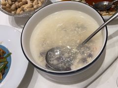 -沪华海鲜大酒楼(南汇店)