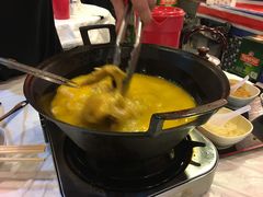 -鲜入围煮花胶鸡海鲜火锅