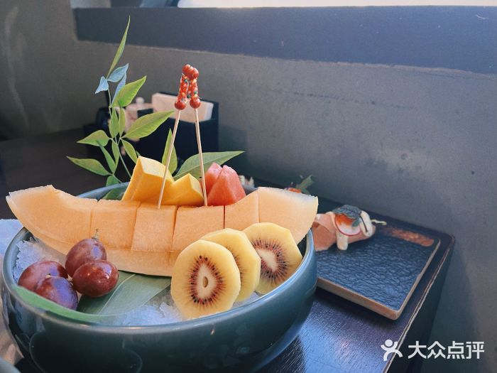 万岛日本料理铁板烧(静安店)图片