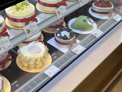 -花花卷卷·鲜食蛋糕(静安久光百货店)