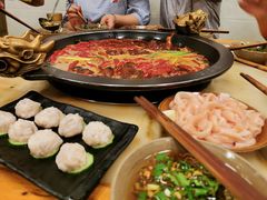 -黄潇洒老火锅(九眼桥宏济巷店)