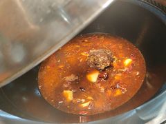 -袁小二大东北铁锅炖(吉祥村总部)