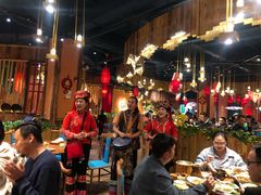 大堂-老滇山寨•云南特色菜•地方菜•民族风情歌舞表演(金碧店)