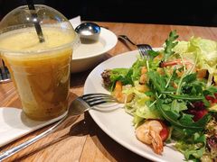 -麦田工坊(月湖店)