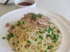 鸡丝凉面-鑫巴蜀小镇 · 水煮鱼专研店(玉桥店)